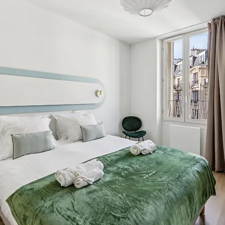 Lavie Maison Luminous Near Montmartre * Parigi